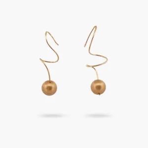 Amare Wear Taupe Dyed Freshwater Pearl Earring