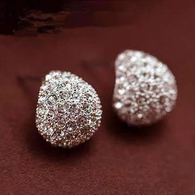 Clam Shell Crystal Encrusted Textured Scoop Stud Earrings For Woman