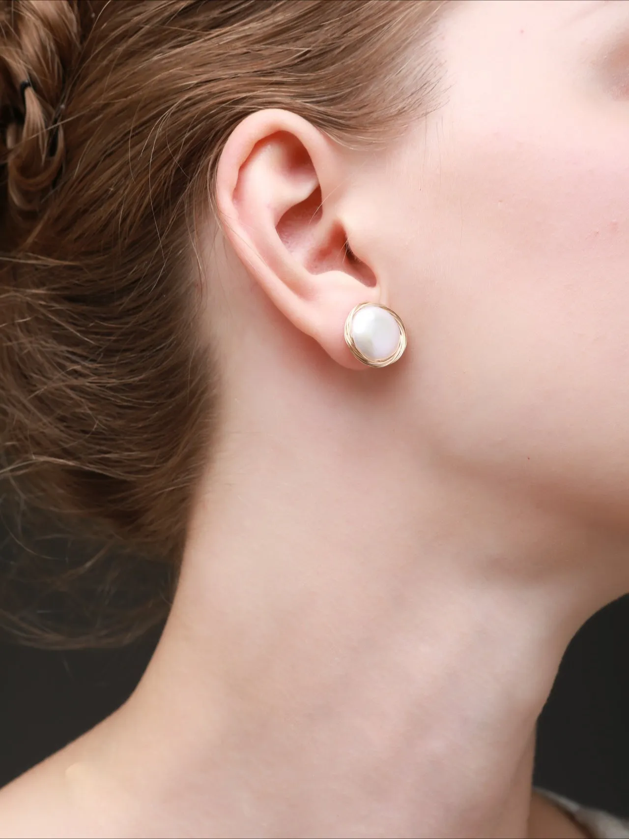 Classic Filigree Series Circular Winding Ear Clip Pearl Ear Studs