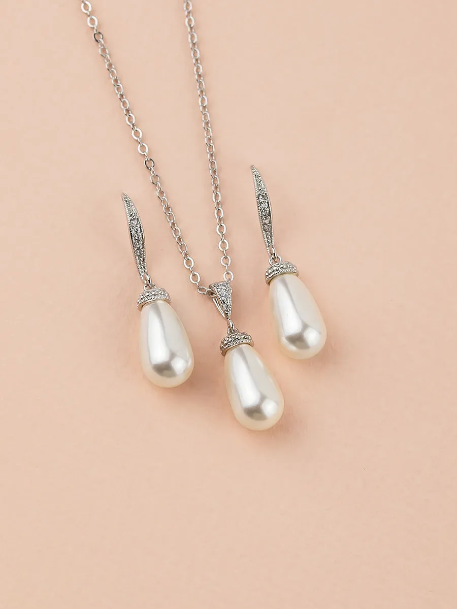 Classic Teardrop Jewelry Set