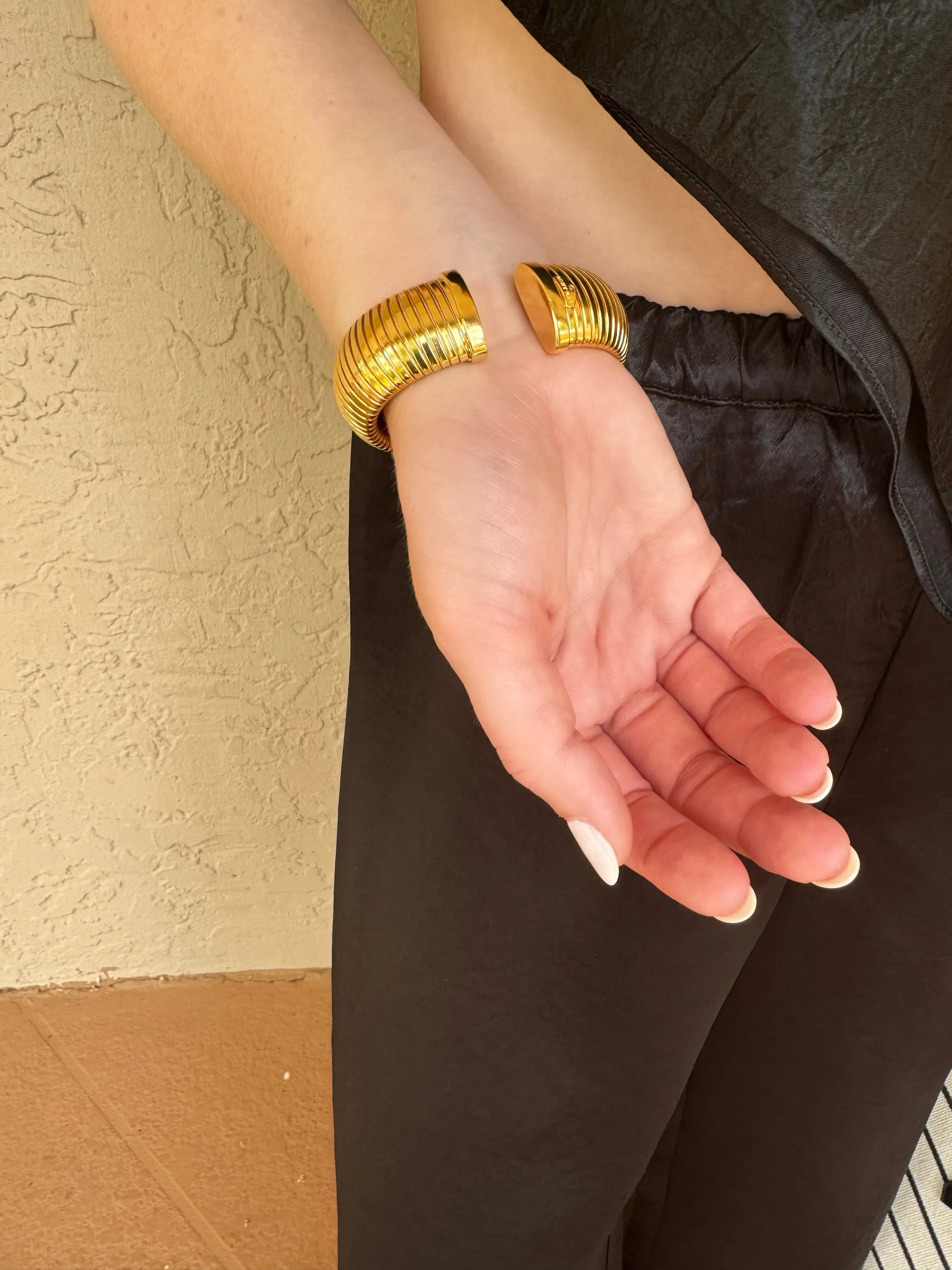 Cobra Cuff - Gold