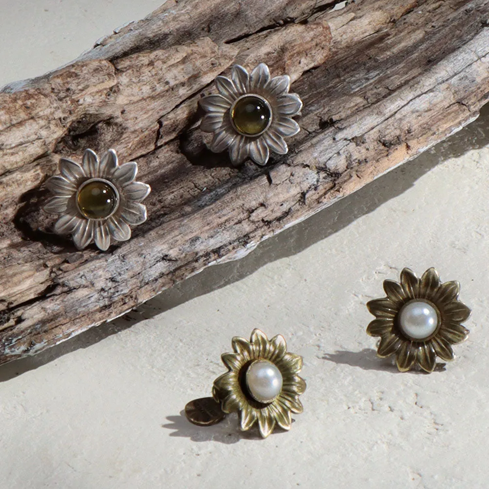 Distressed Flower Stud Earrings