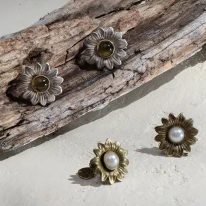 Distressed Flower Stud Earrings