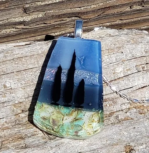 Lovely Landscape Pendants