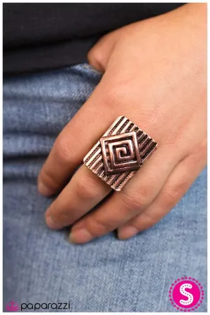 Paparazzi Ring ~ Going Rogue - Copper