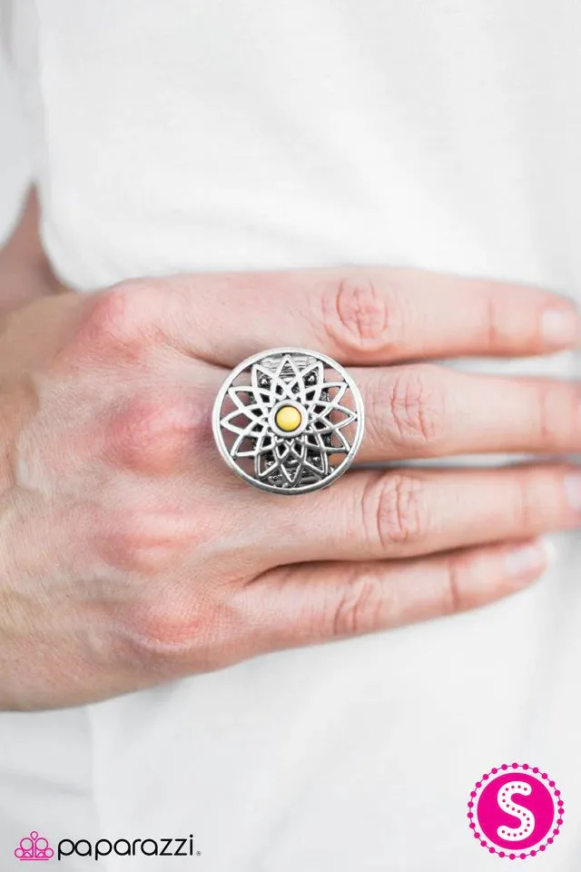 Paparazzi Ring ~ Sonoran Stars - Yellow