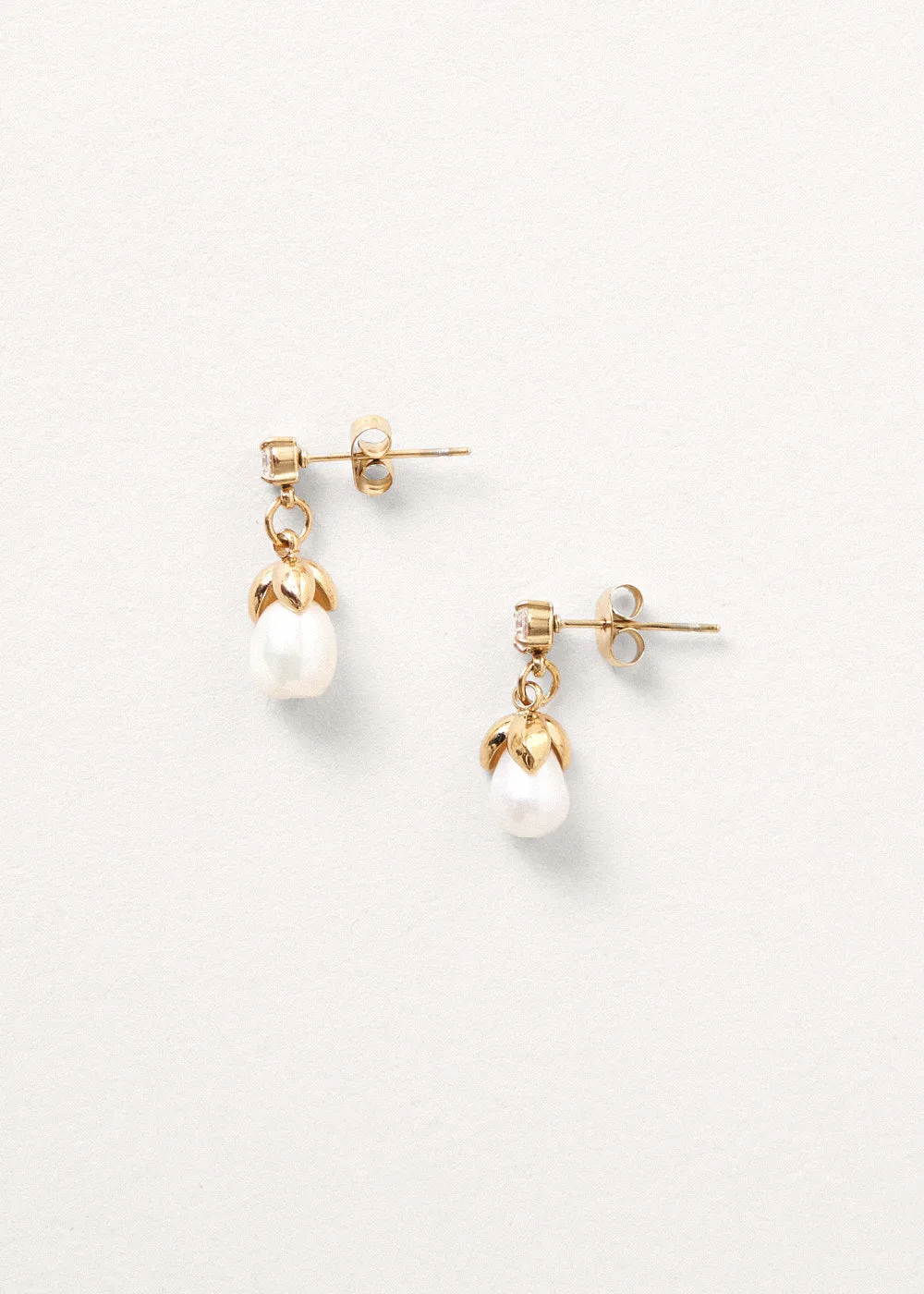 RAINE PEARL DROP EARRING