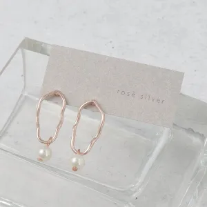 Rose Silver Wavy Circle Drop Pearl Earrings