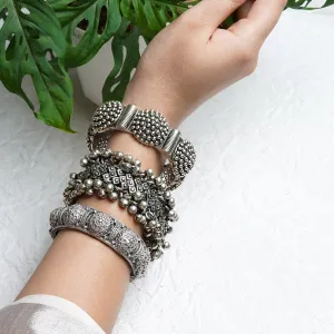 Teejh Surabhi Stacked Bracelet Set