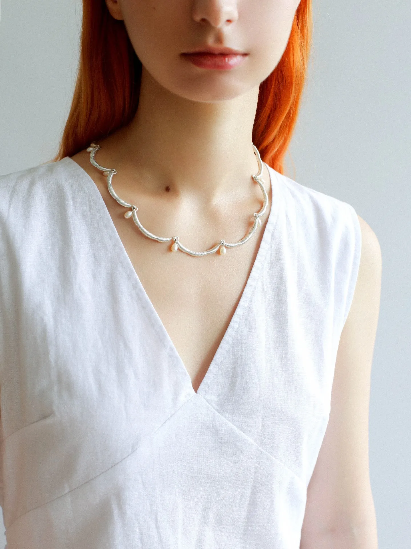 Unique Design Lace Pearl Choker