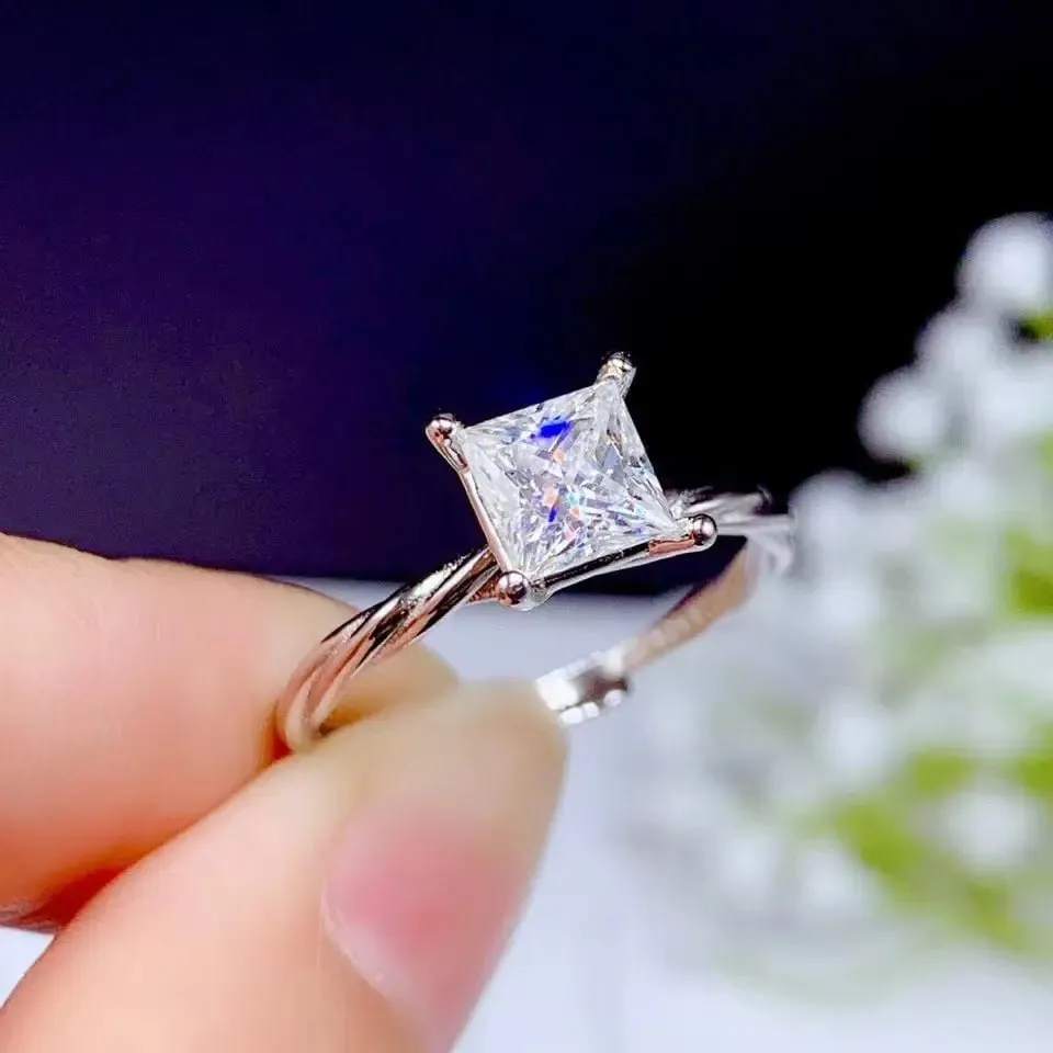 White Gold Plated Silver Princess Cut Moissanite Ring 1ct